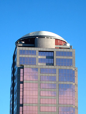 1000 Broadway