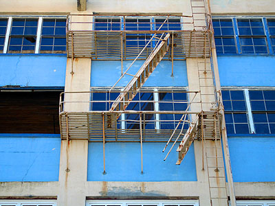 Fire Escape, B&O Warehouse, Portland, Oregon, April 2007