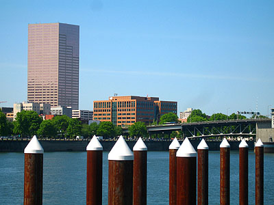 Flood Poles, US Bancorp Tower, Morrison Bridge, Portland, Oregon, May 2007
