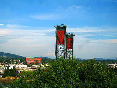 Hawthorne Bridge, Mount Hood, Portland, Oregon, June 2007