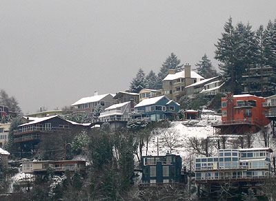 Hillside Homes, Snow