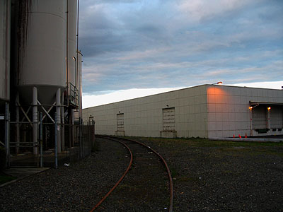 Pyramid Brewing Company, Train Tracks