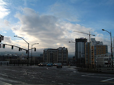 Traffic on the Broadway Bridge