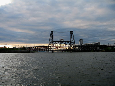 Willamette River, Steel Bridge
